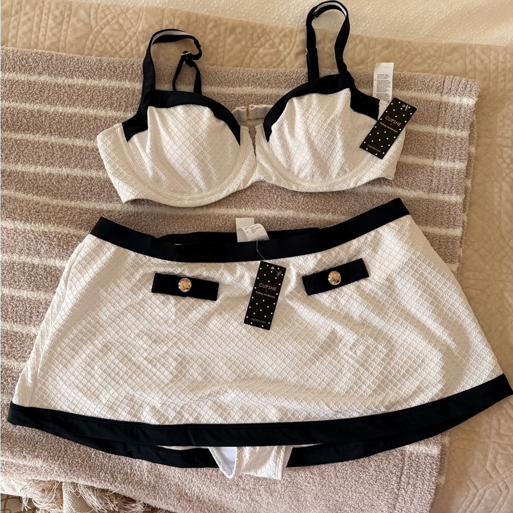 Cupshe Black and White Polka Dot Tag BEST SELLER HARD TO FIND - Picture 2 of 9